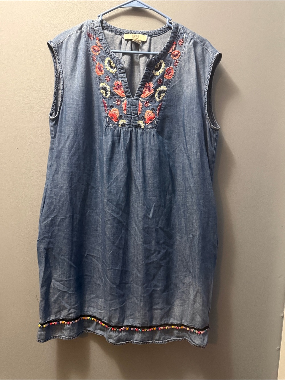 Vintage America Embroidered Chambray Sleeveless Tunic Dress - Blue